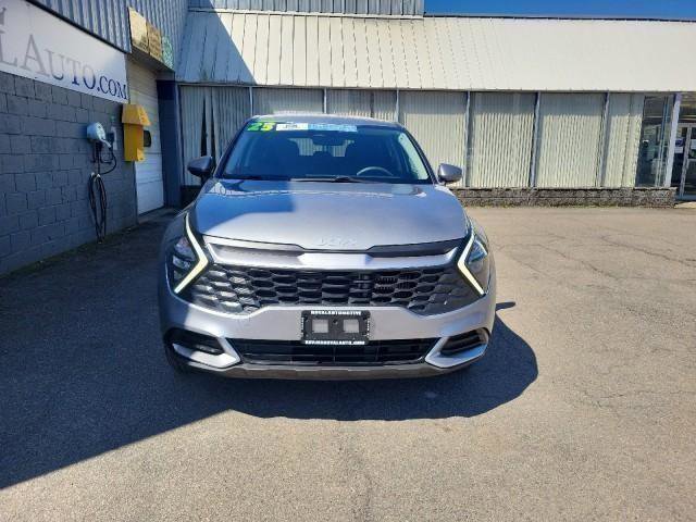 Used 2023 Kia Sportage LX image 4