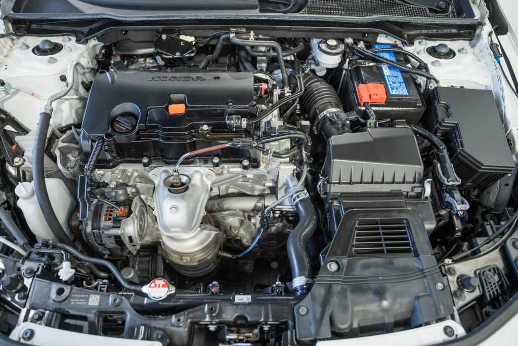Used 2024 Honda Civic Sport image 15