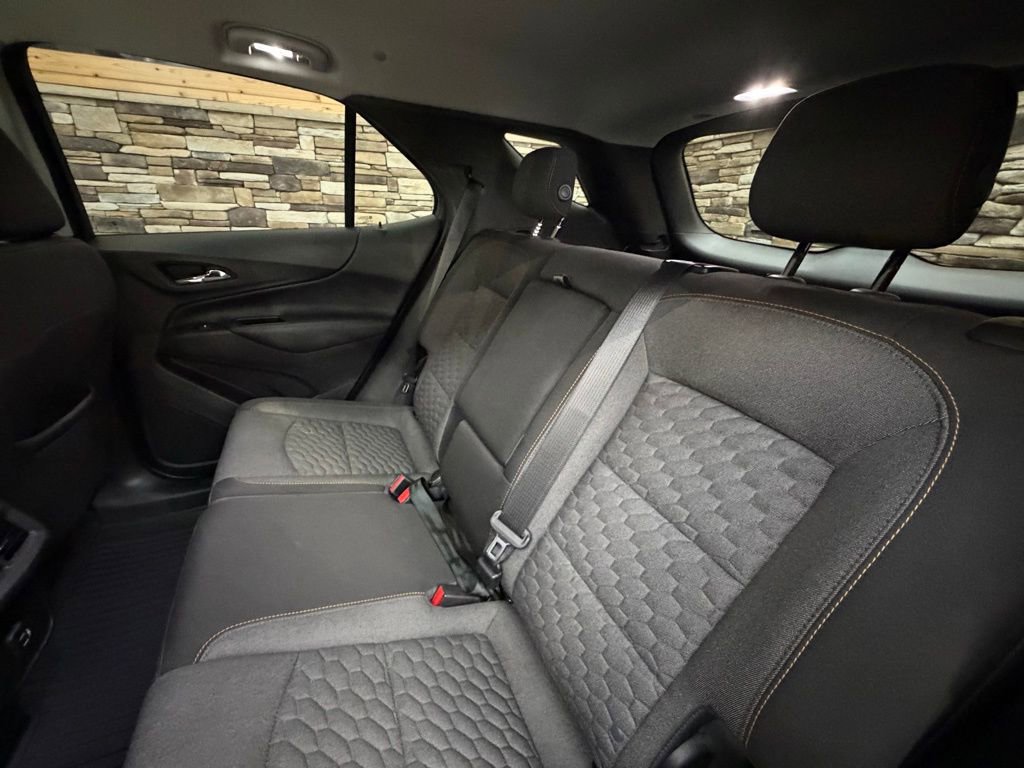 Used 2020 Chevrolet Equinox LT image 29