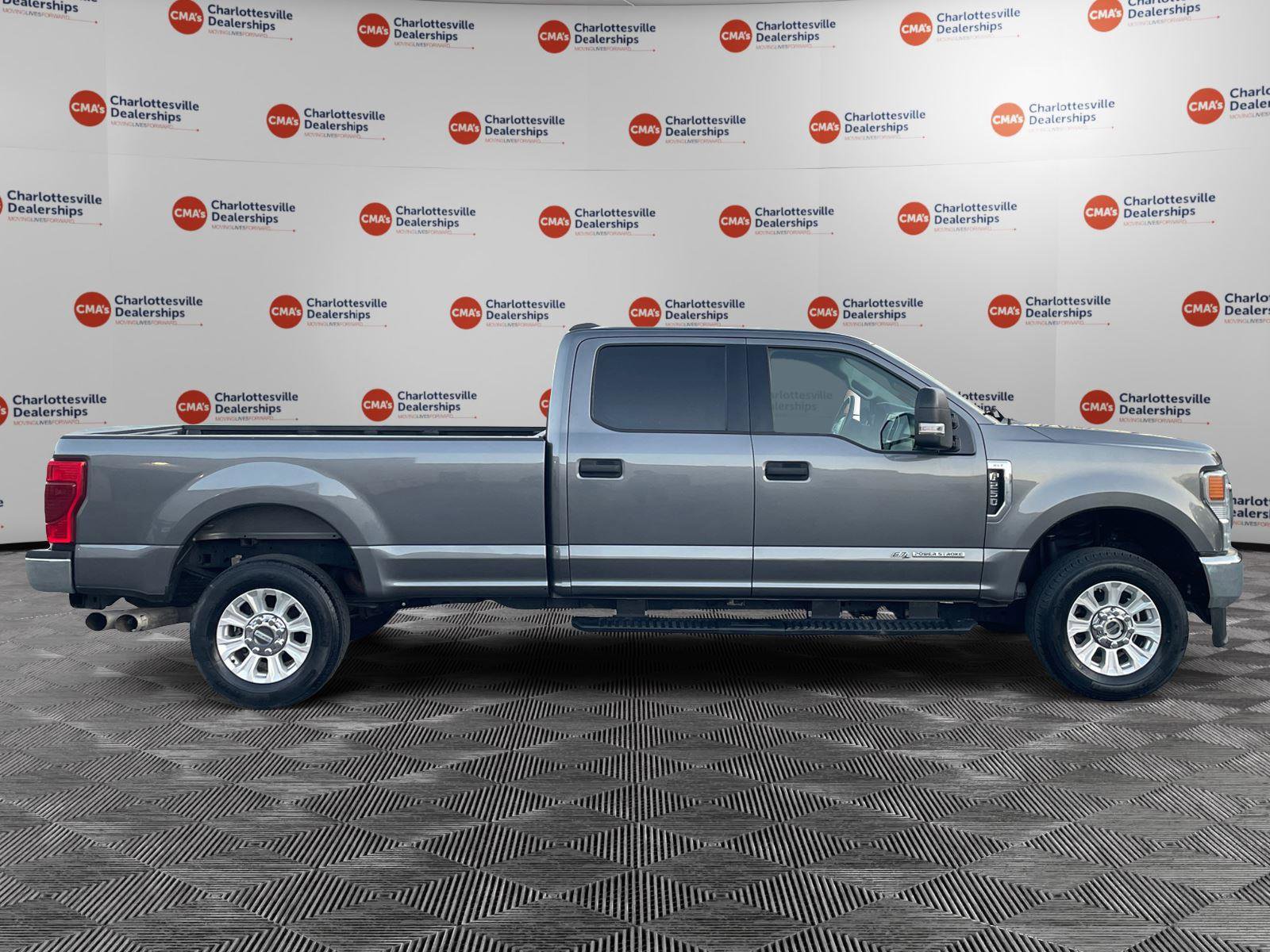 Used 2022 Ford F250 XLT AWD/4WD image 6