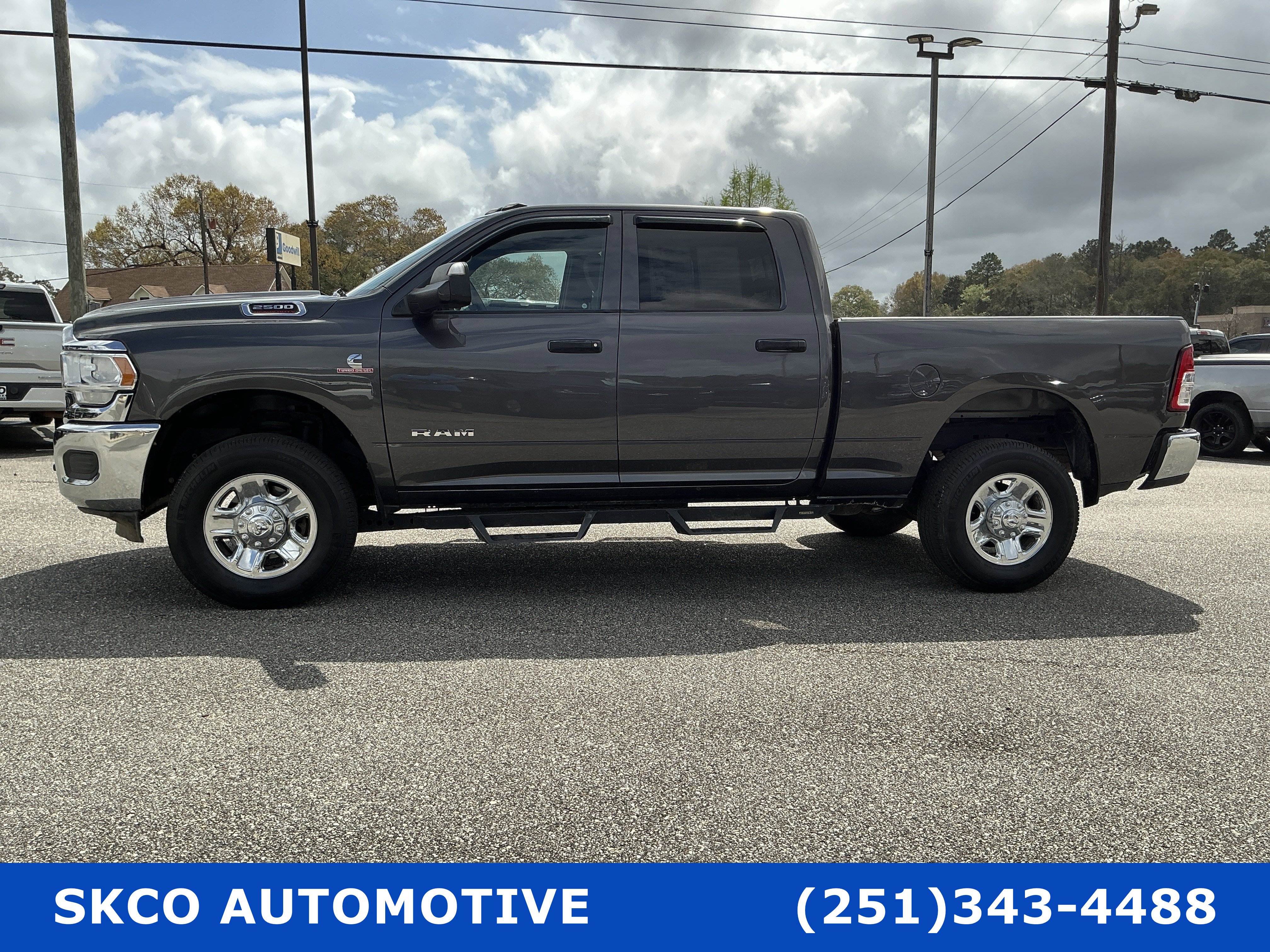 Used 2021 RAM 2500 Tradesman AWD/4WD image 2
