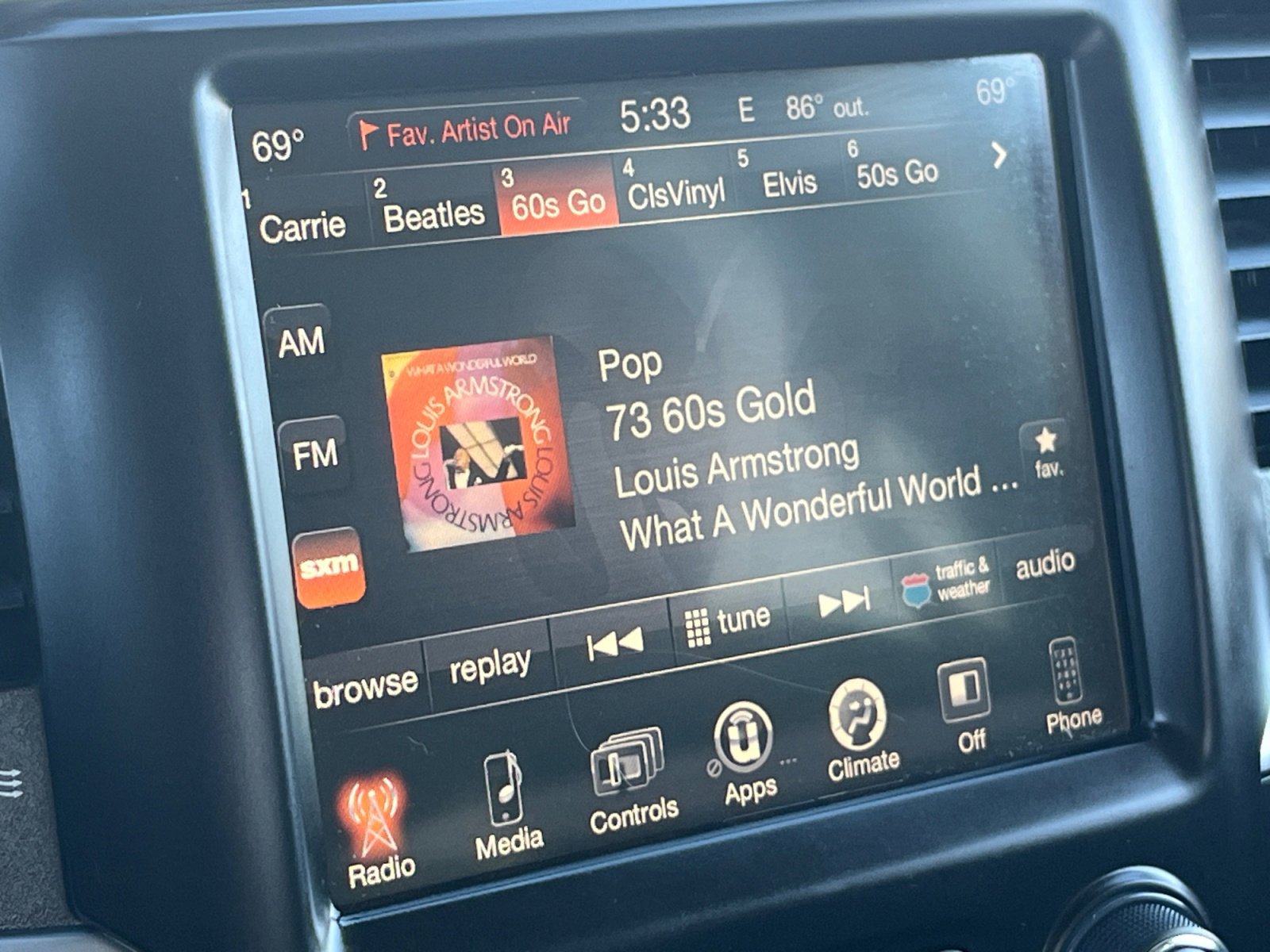 Used 2017 RAM 3500 SLT AWD/4WD image 22