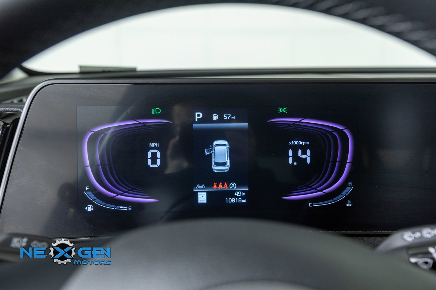 Used 2024 Kia Sportage EX image 16