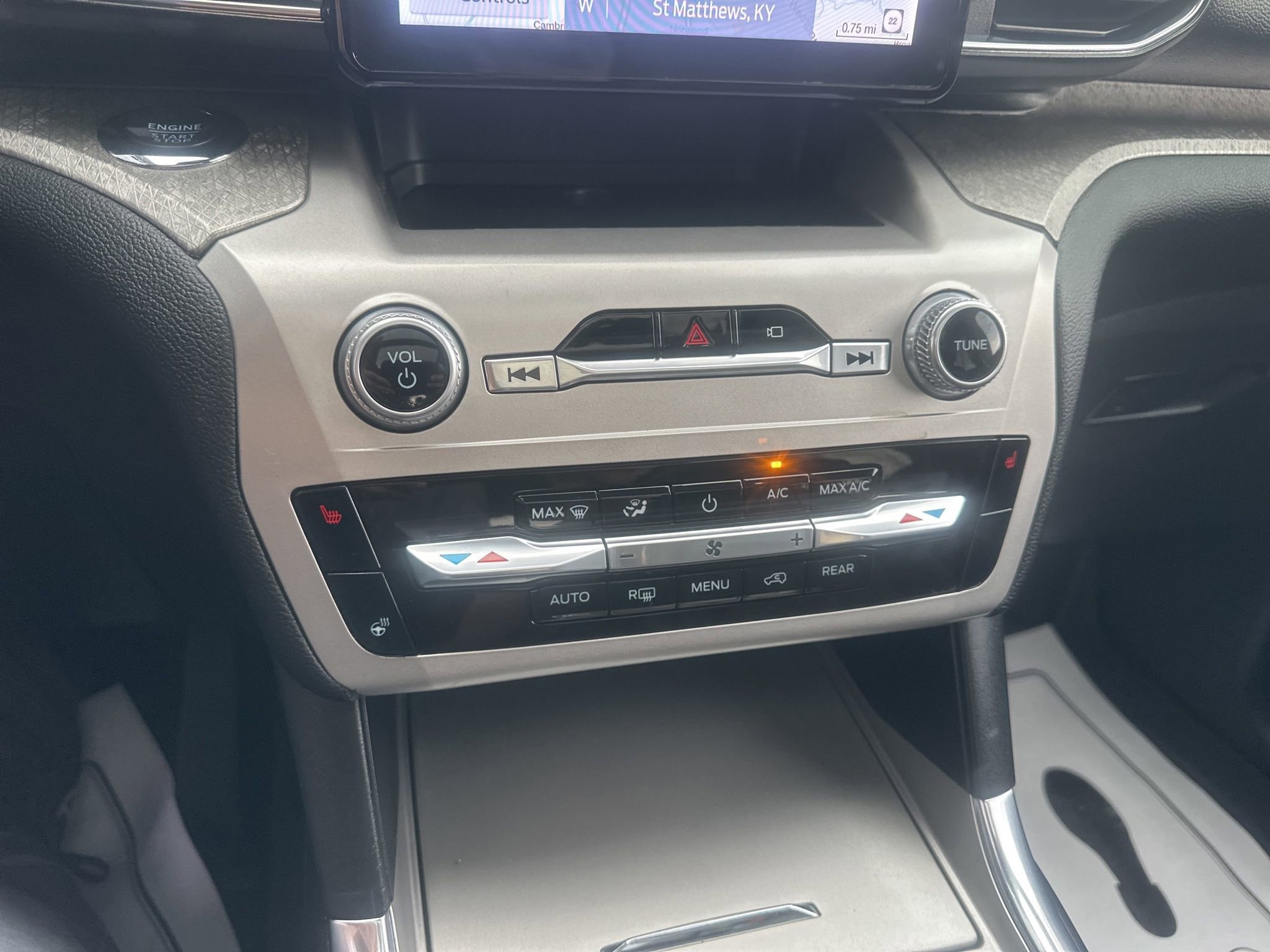 Used 2022 Ford Explorer Timberline image 35