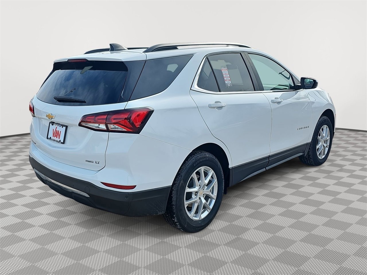 Used 2023 Chevrolet Equinox LT image 5