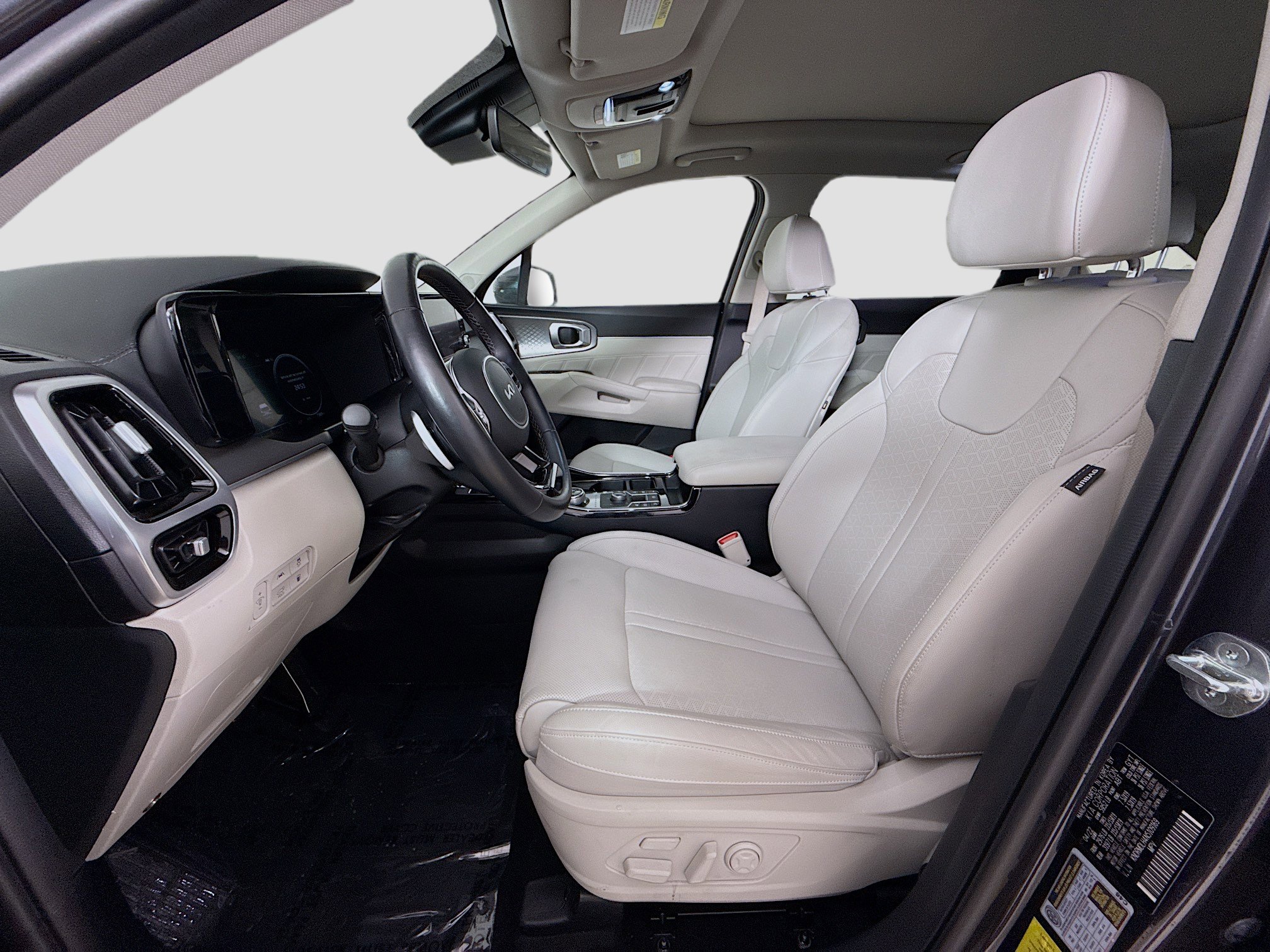 Used 2022 Kia Sorento SX Prestige w/ Panoramic Sunroof Package image 22