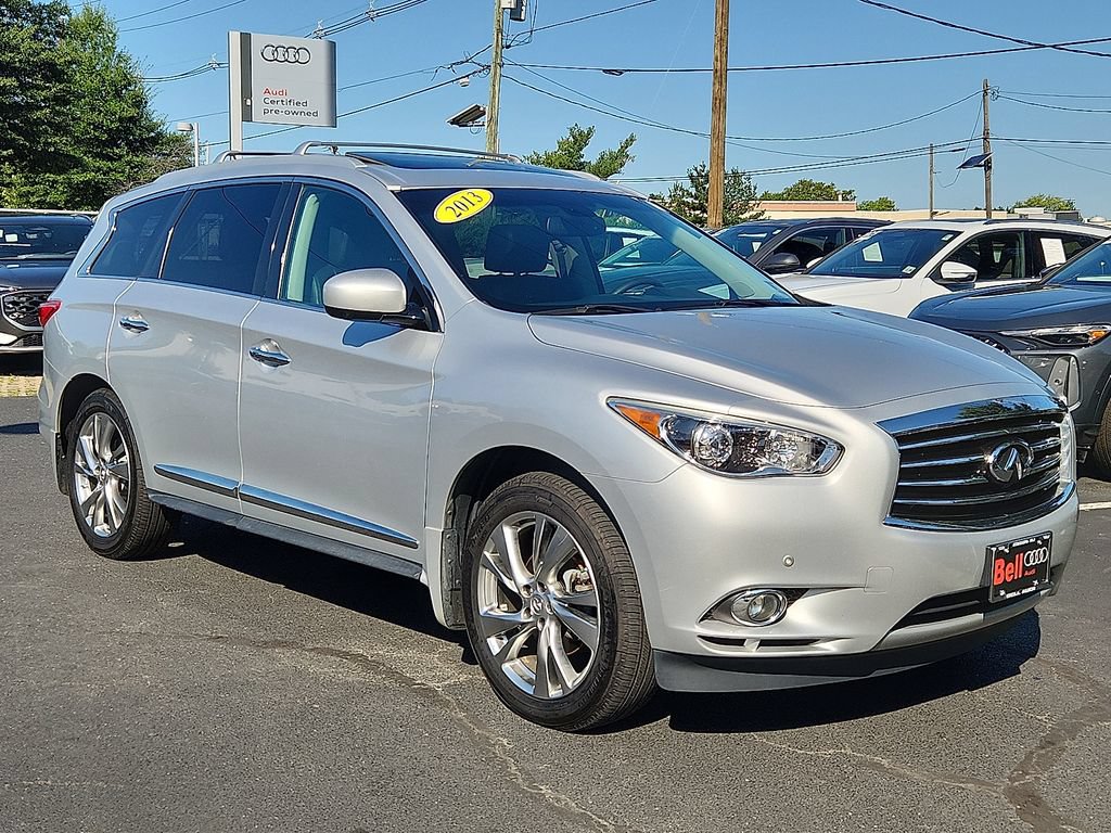 Used 2013 INFINITI JX35 AWD w/ Premium Pkg image 2