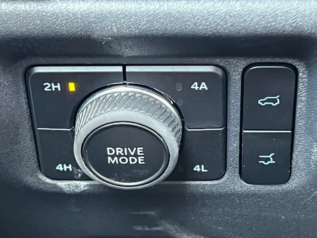Used 2025 Ford Expedition Platinum AWD/4WD image 18