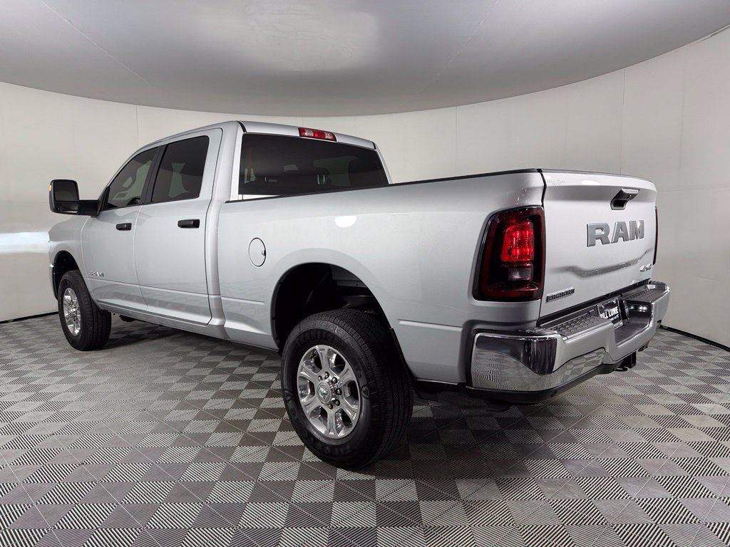 Used 2026 RAM 2500 Big Horn AWD/4WD image 10