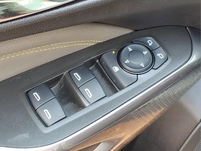 Used 2025 Chevrolet Trax ACTIV w/ Driver Confidence Package FWD image 16