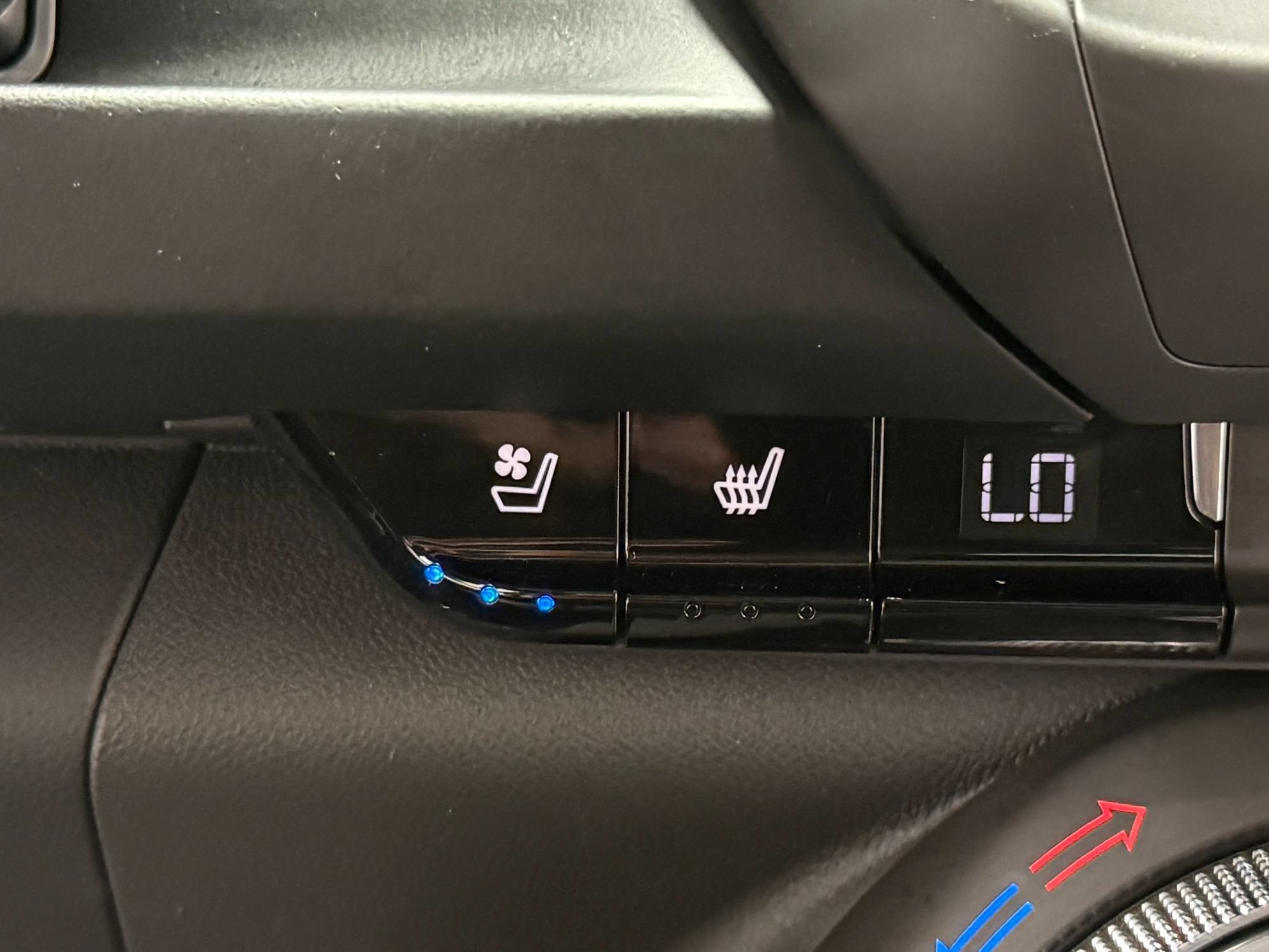 Used 2017 Chevrolet Camaro SS w/ 50th Anniversary Edition RWD image 37