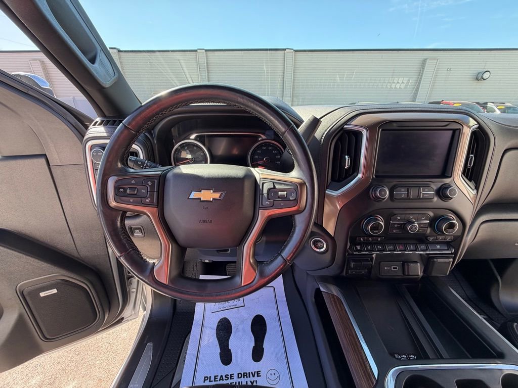 Used 2021 Chevrolet Silverado 3500 High Country image 9