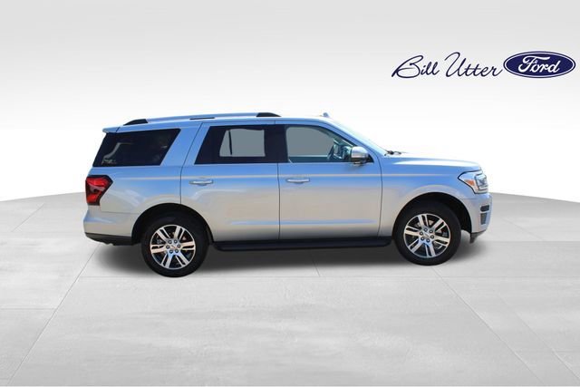 Used 2024 Ford Expedition Limited image 4