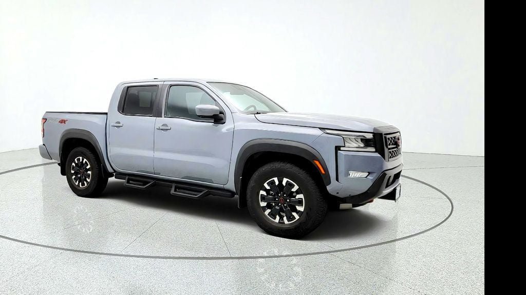 Used 2023 Nissan Frontier PRO-4X w/ Pro Convenience Package AWD/4WD image 3