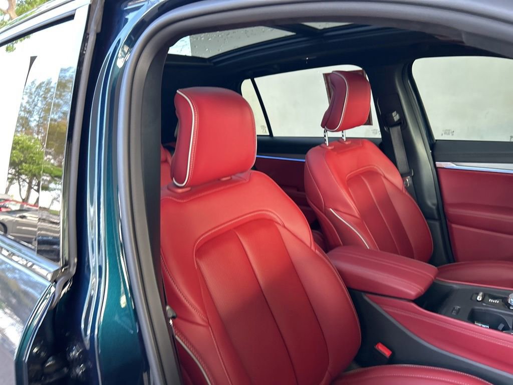 Used 2024 Jeep Wagoneer Launch Edition image 22