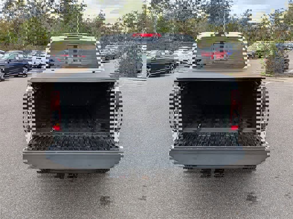 Used 2015 Nissan Frontier SV w/ SV Value Truck Package image 12