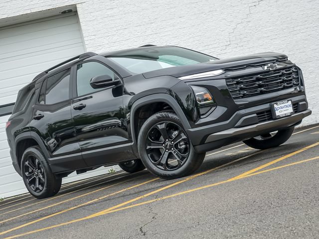 New 2026 Chevrolet Equinox LT w/ Midnight Edition FWD image 3