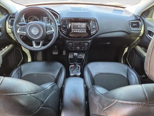 Used 2021 Jeep Compass Latitude FWD image 17