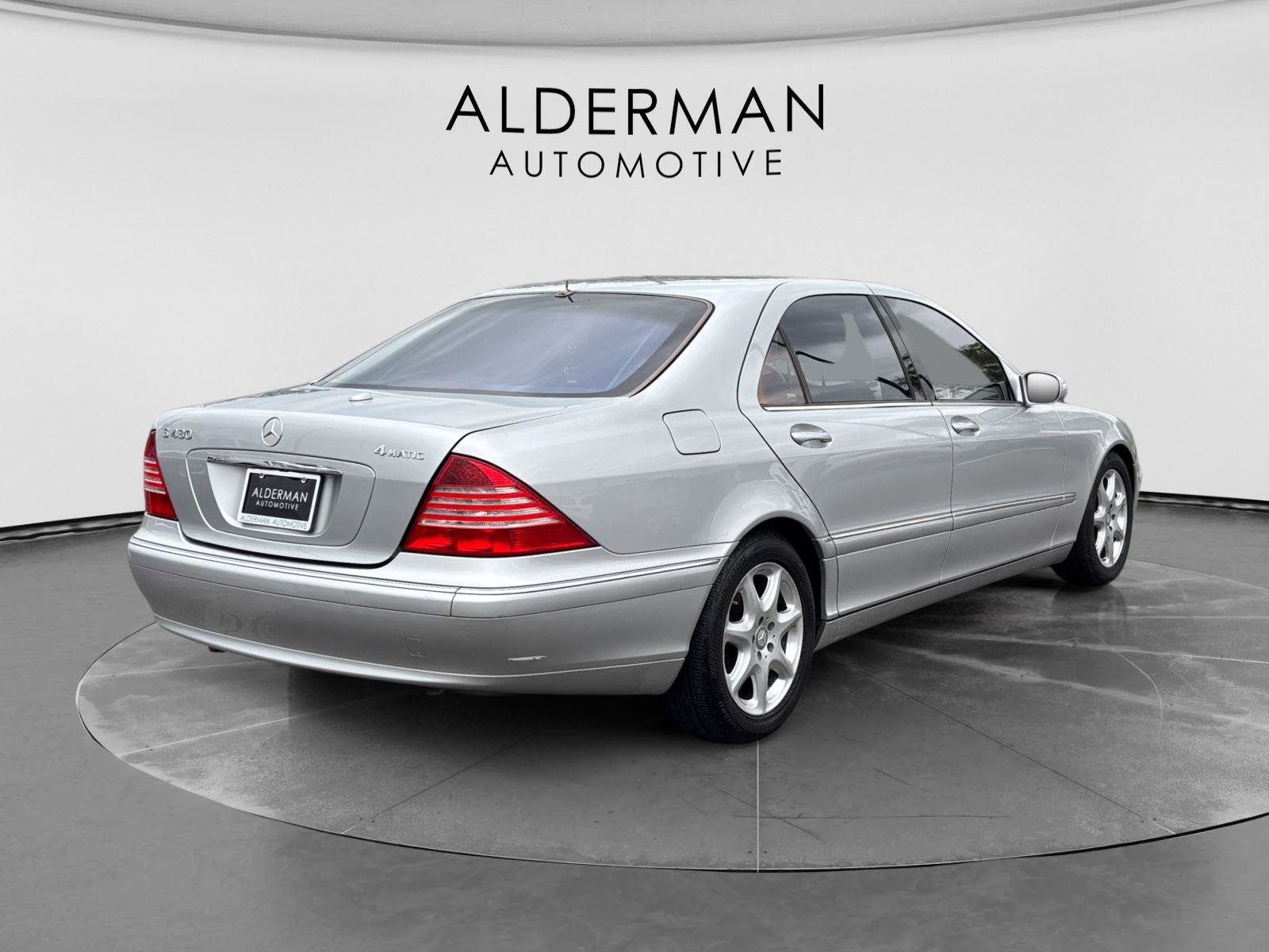 Used 2005 Mercedes-Benz S 430 4MATIC image 5