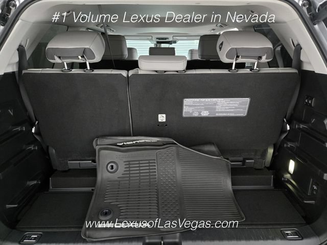 Used 2024 Toyota Sequoia SR5 w/ SR5 Premium Package AWD/4WD image 19