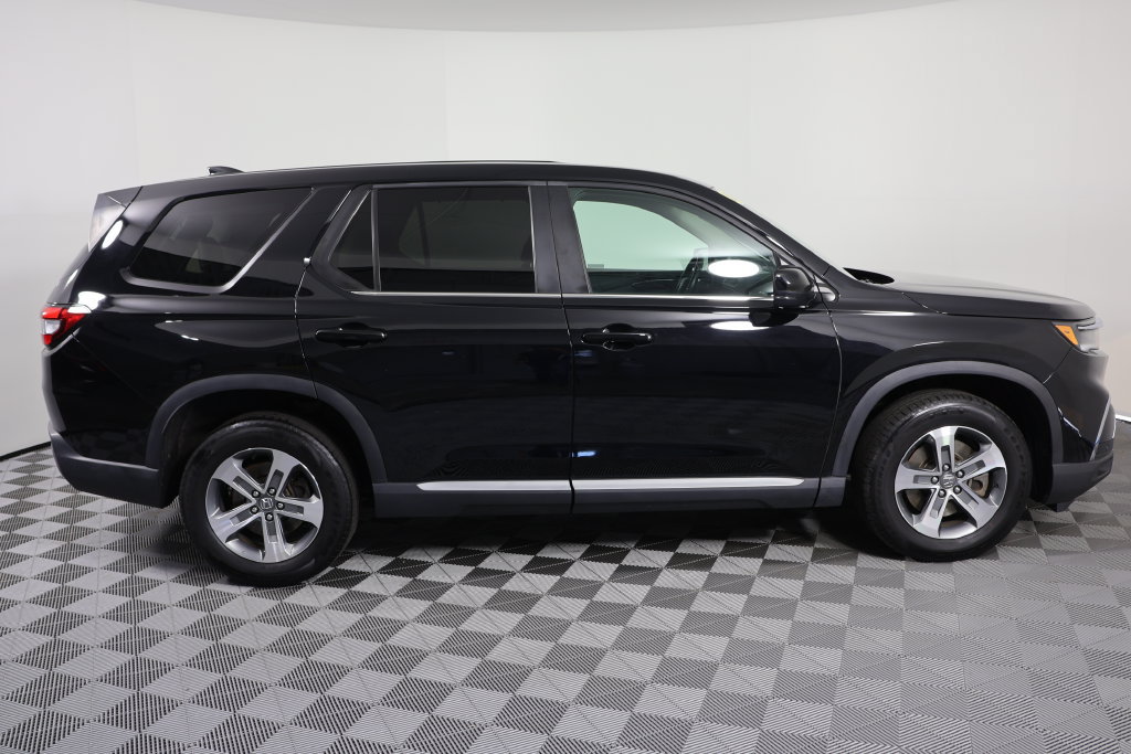 Used 2024 Honda Pilot EX-L image 9