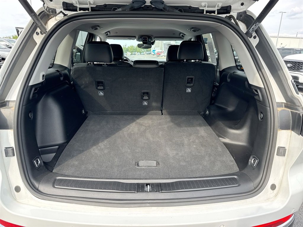 Used 2024 Jeep Grand Cherokee Limited image 11