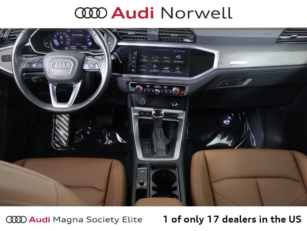 Used 2023 Audi Q3 2.0T Premium w/ Convenience Package AWD/4WD image 24