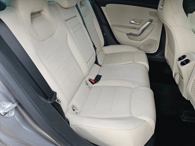 Used 2020 Mercedes-Benz CLA 250 4MATIC image 18