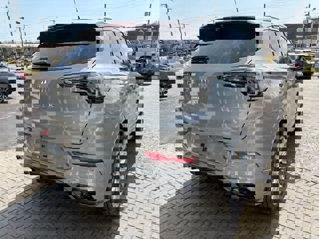 New 2026 Buick Encore GX Avenir image 8