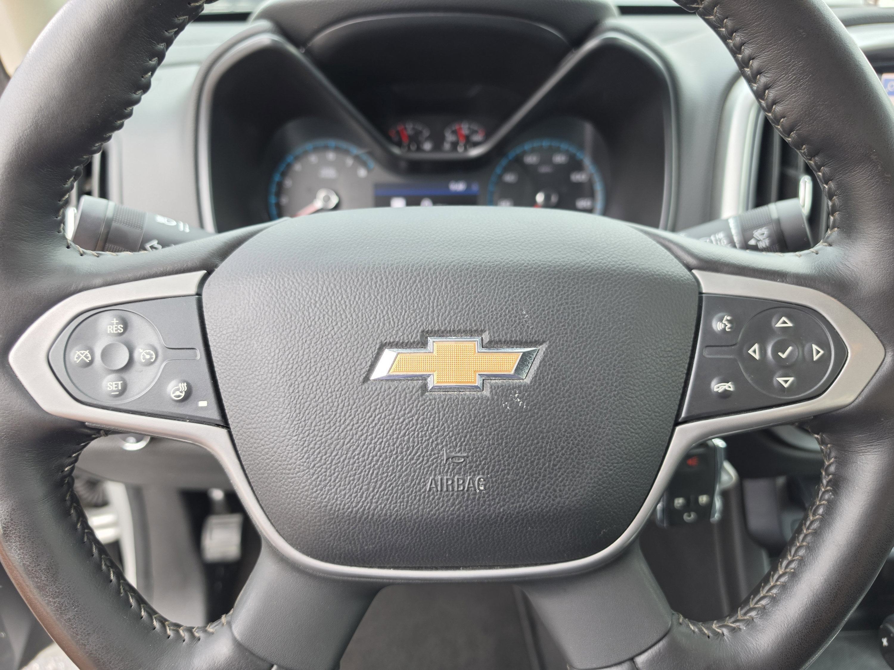 Used 2020 Chevrolet Colorado ZR2 AWD/4WD image 33