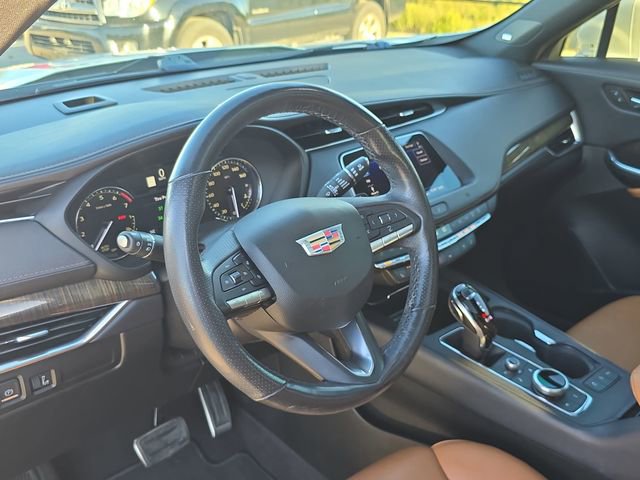 Used 2020 Cadillac XT4 Sport image 16