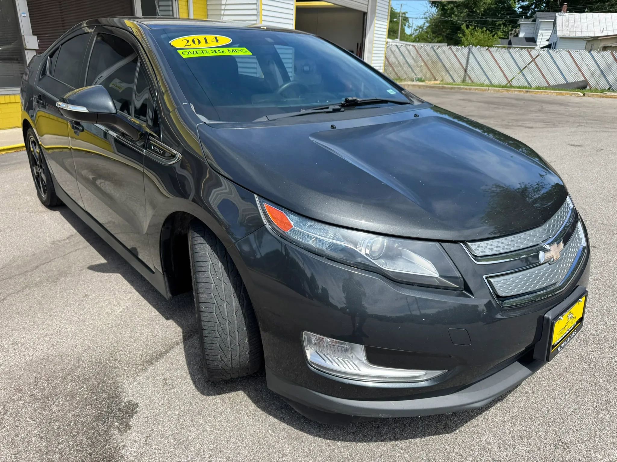 Used 2014 Chevrolet Volt FWD image 12