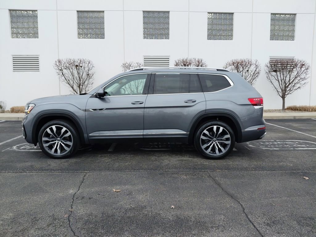 Used 2022 Volkswagen Atlas SEL Premium image 5