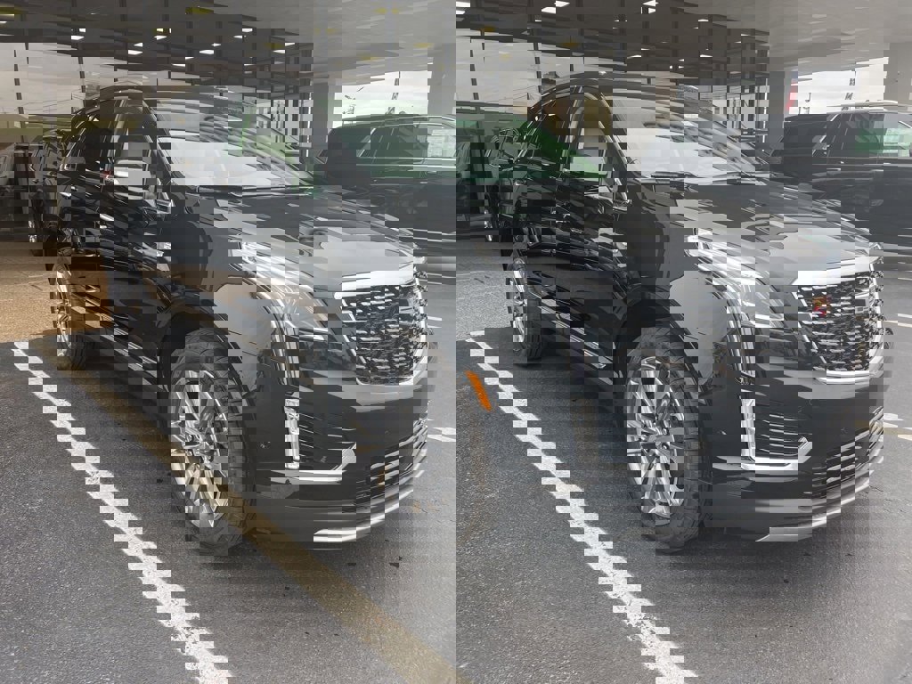 New 2025 Cadillac XT5 Premium Luxury w/ Technology Package image 4