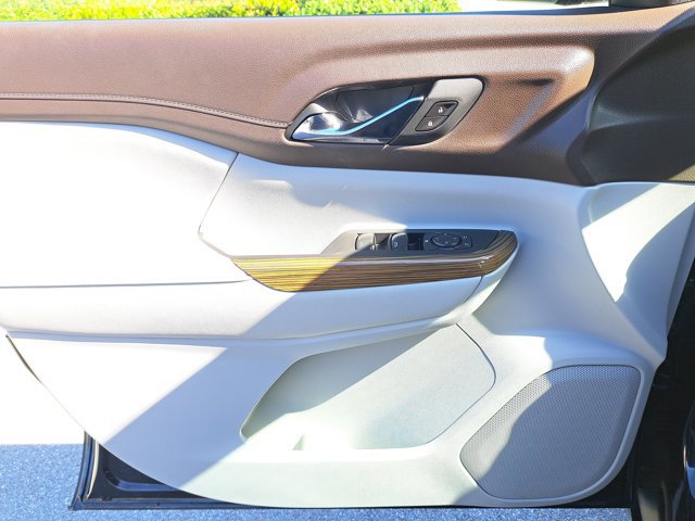 Used 2021 GMC Acadia SLE image 21