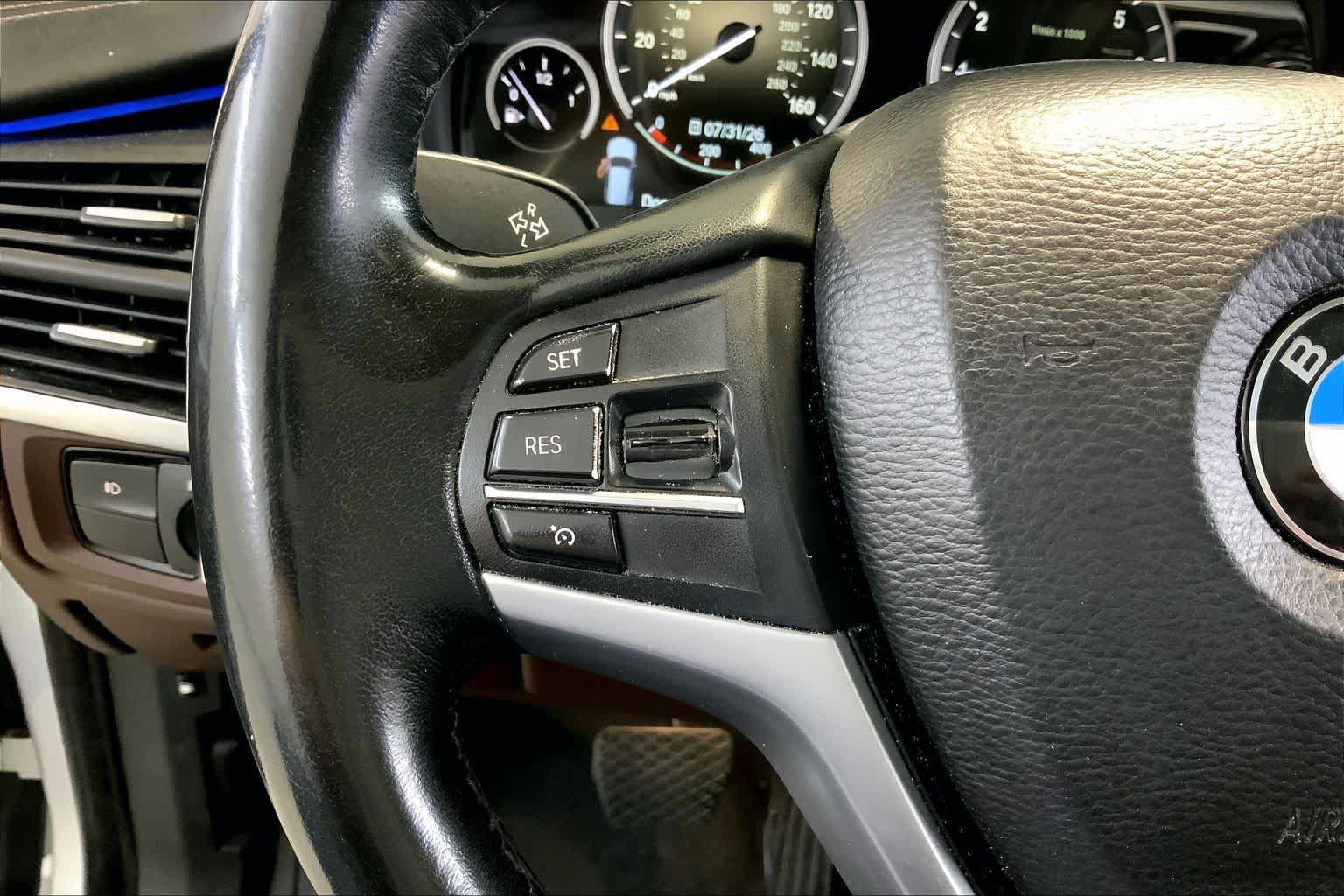 Used 2016 BMW X5 xDrive40e AWD/4WD image 23