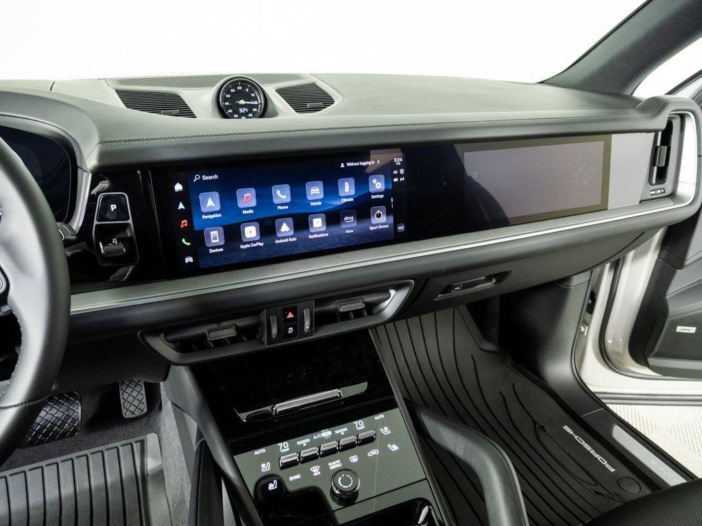 New 2026 Porsche Cayenne AWD/4WD image 13