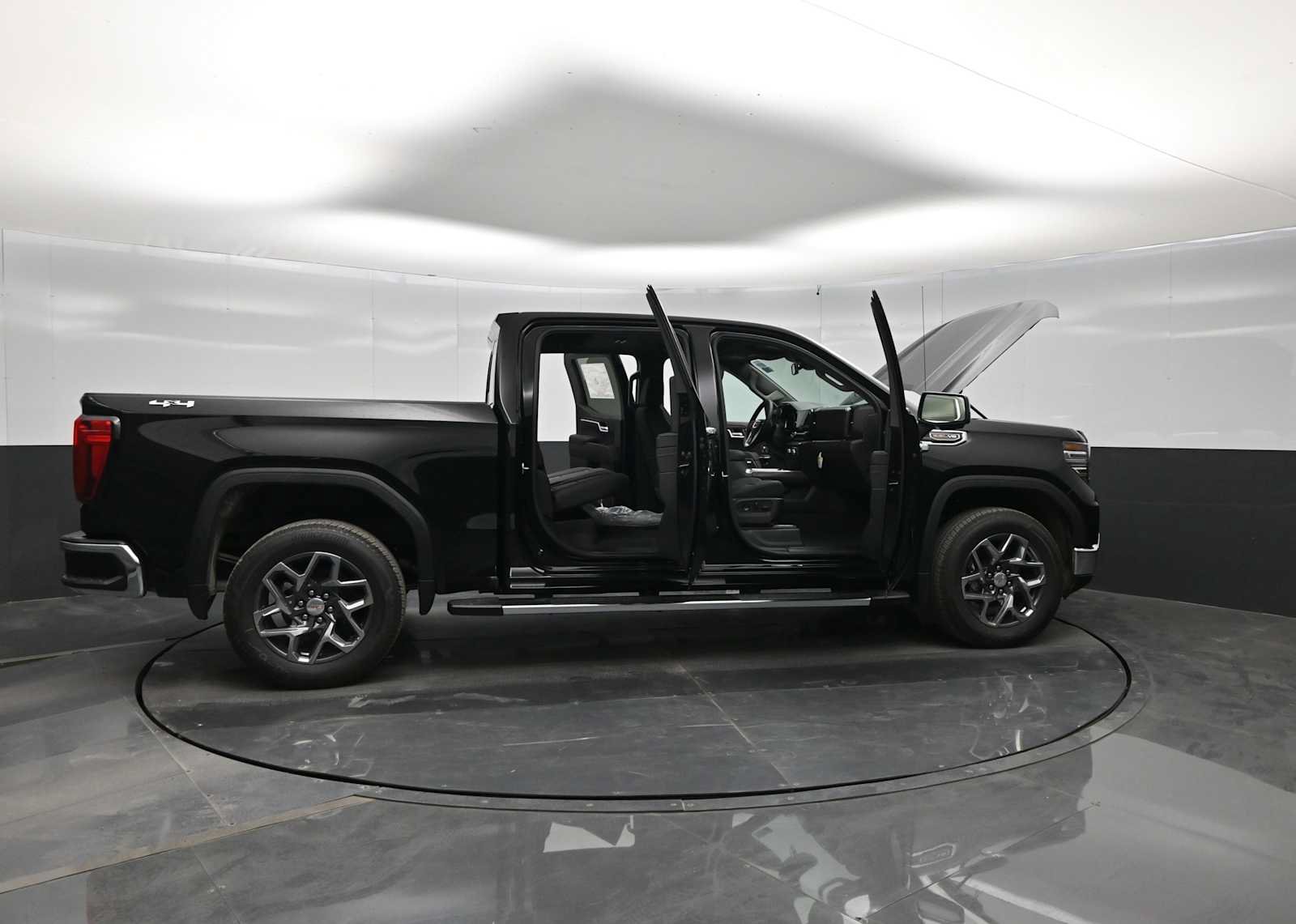 New 2026 GMC Sierra 1500 SLT w/ SLT Premium Package AWD/4WD image 44
