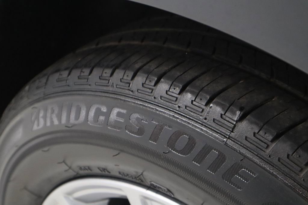 Used 2025 Honda CR-V EX-L image 21