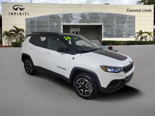 Used 2024 Jeep Compass Trailhawk