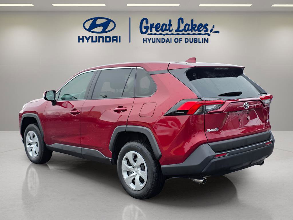 Used 2024 Toyota RAV4 LE FWD image 3