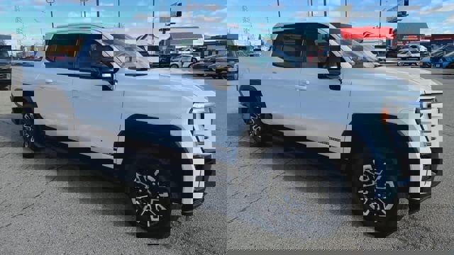 New 2026 GMC Sierra EV Elevation image 33