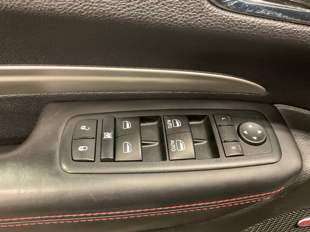 Used 2016 Dodge Durango R/T AWD/4WD image 10