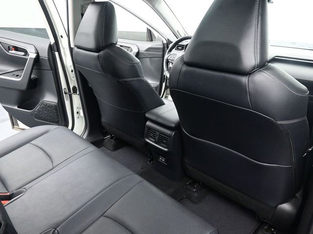 Used 2022 Toyota RAV4 Limited FWD image 24
