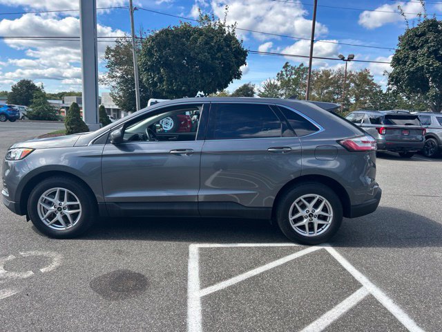 Used 2024 Ford Edge SEL w/ Convenience Package AWD/4WD image 4