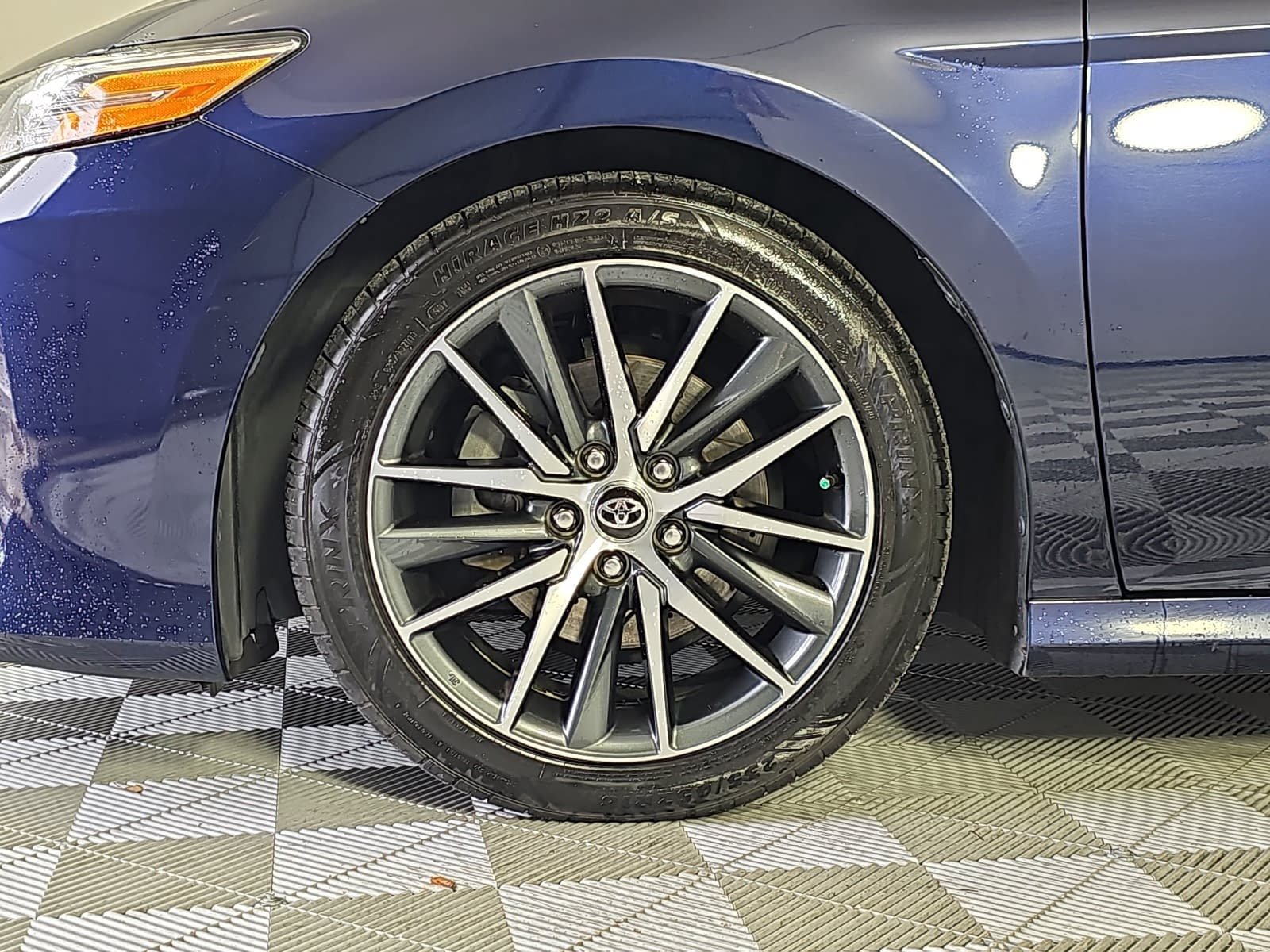 Used 2022 Toyota Camry XLE FWD image 10