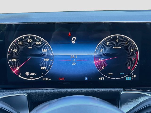 New 2026 Mercedes-Benz GLB 250 4MATIC image 11