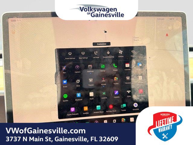 Used 2023 Tesla Model Y Long Range AWD/4WD image 23