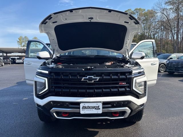 Used 2025 Chevrolet Tahoe Z71 w/ Comfort Package image 26