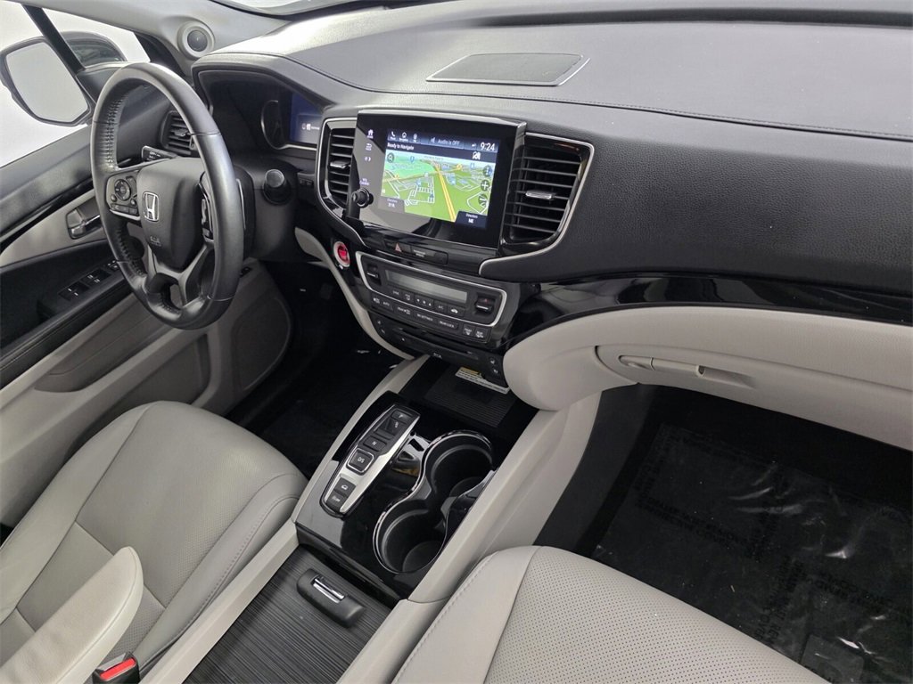 Used 2022 Honda Pilot Elite image 40